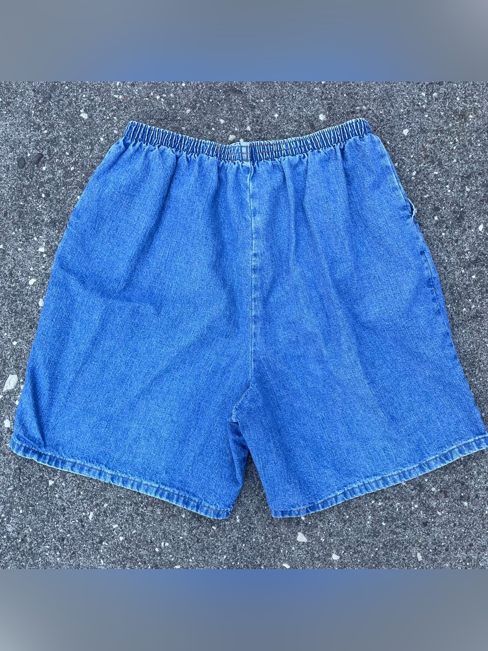 Vintage 90s Chic relaxed denim shorts size 28 - Picture 4 of 7